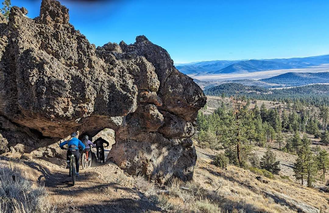 Hikers on the Beckwourth Peak summit trail